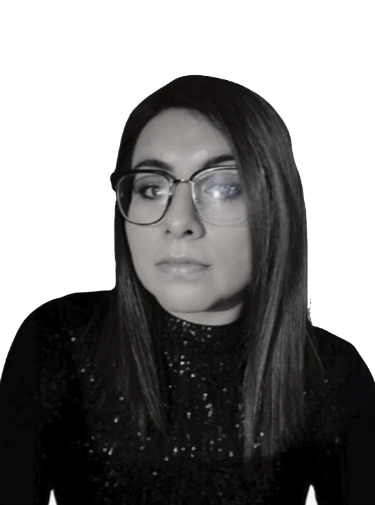 Corina, especialista del equipo de la agencia ADG Publicidad.